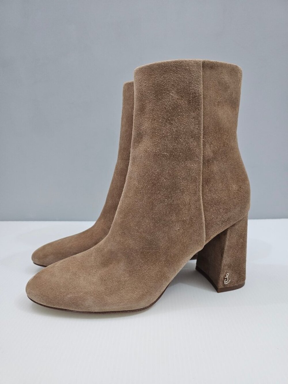 Sam Edelman Daria Block Heel Ankle Boot Womens 8 Almond Taupe Suede Side Zip